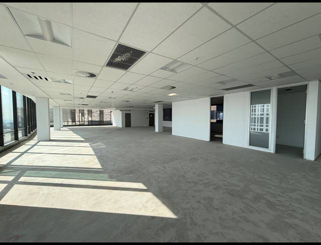 1,788M² OFFICE TO LET IN ROSEBANK